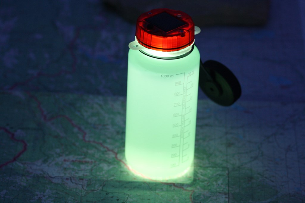 Turn Your Water Bottle into a Solar Light